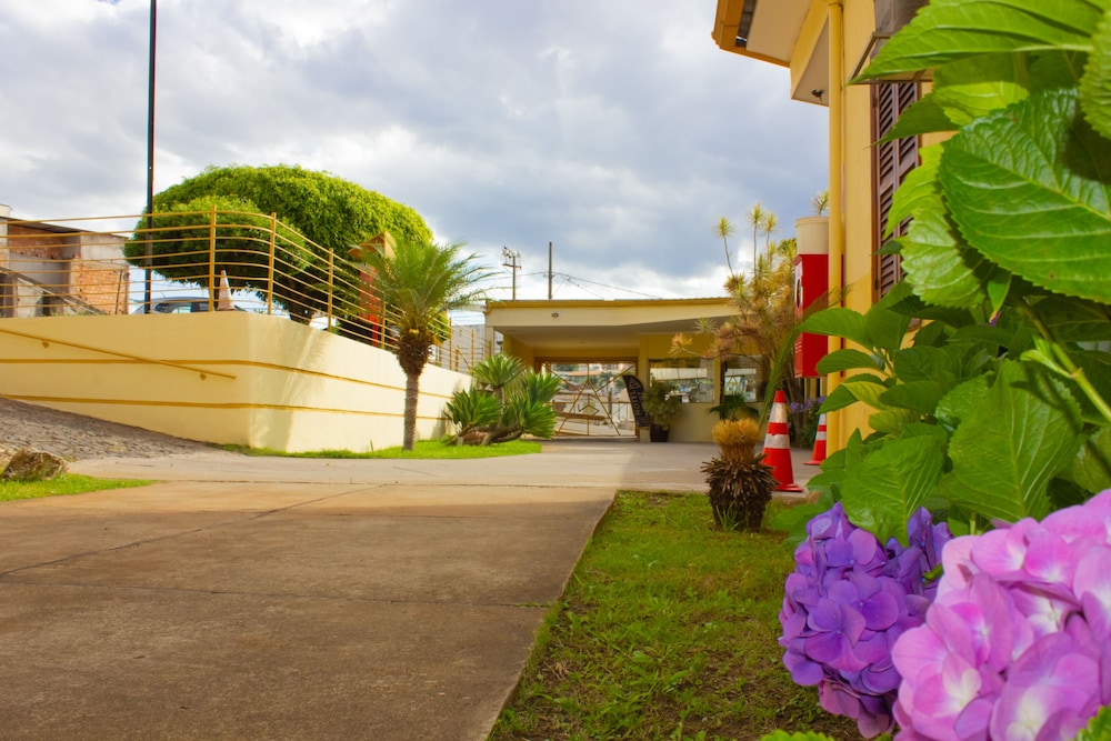 Hotel Meri 36/41