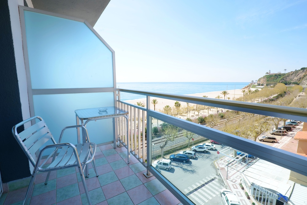 Hotel Internacional Calella 46/73