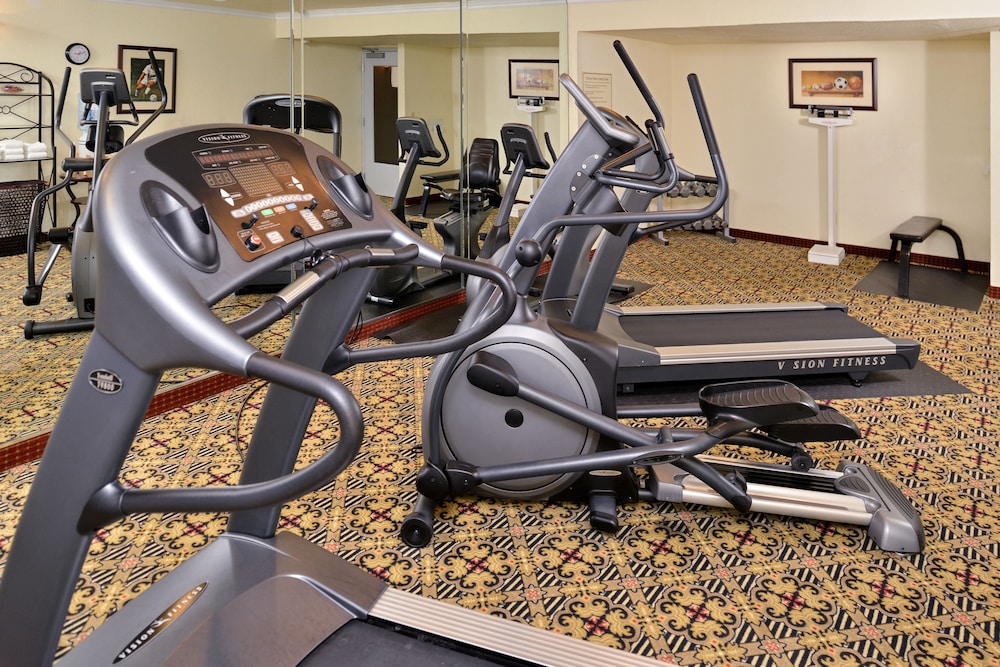 Holiday Inn Sacramento Rancho Cordova 47/77