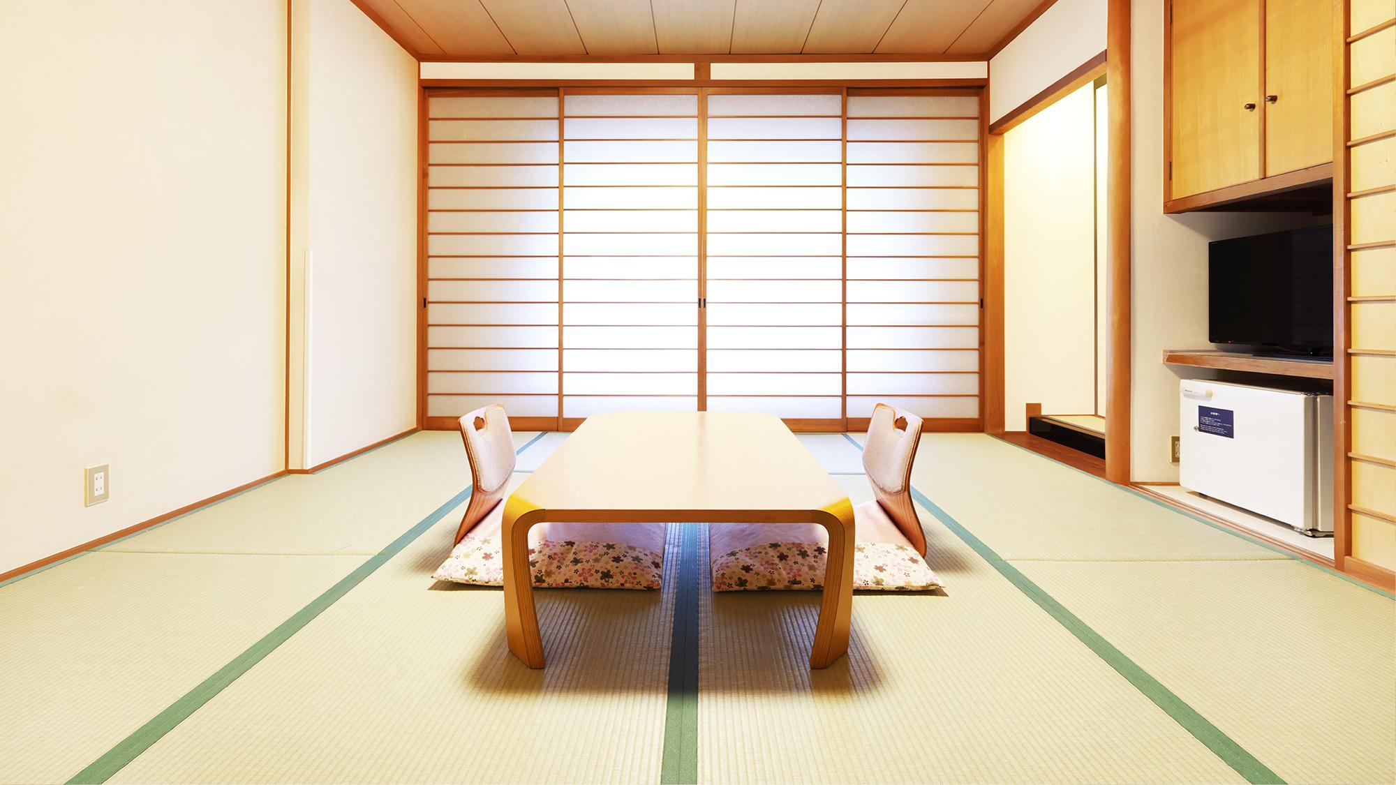 Japanese, Standard, Mountain View, Unit Bath, Main Building