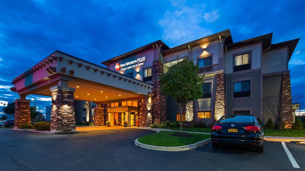 Best Western Plus Finger Lakes Inn & Suites 3/32