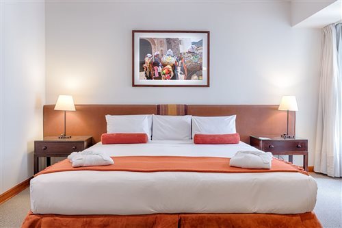 Junior Suite, King Bed