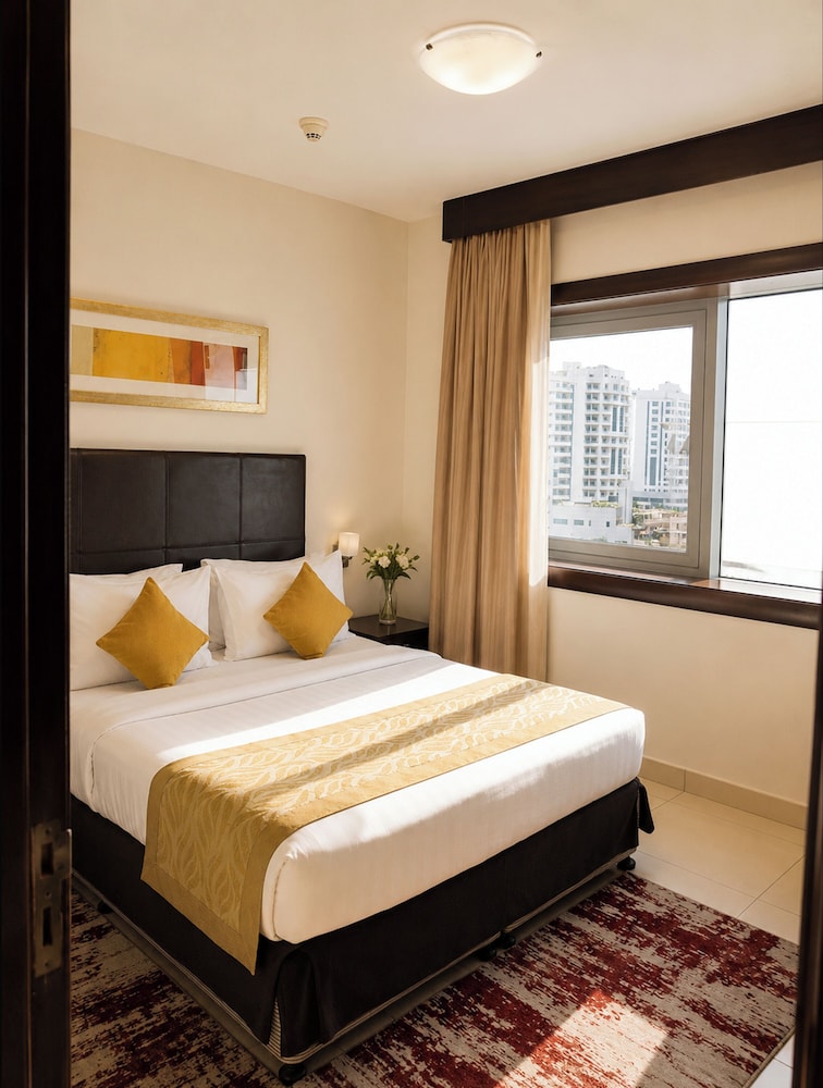Tulip Creek Hotel Apartments 49/93