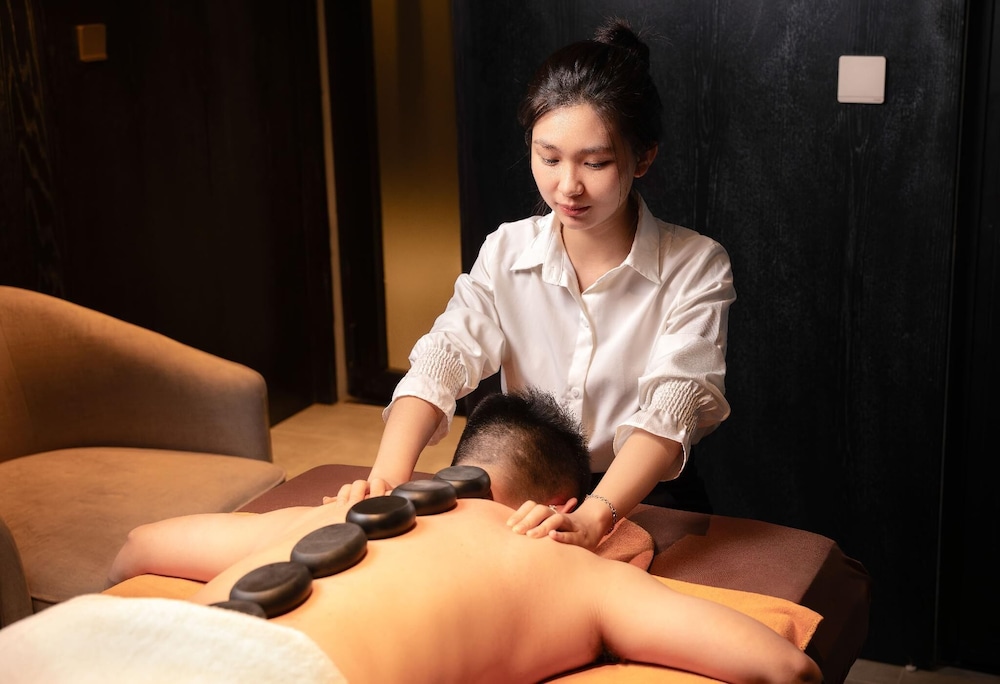 Luxe Paradise Premium Hotel 6/50
