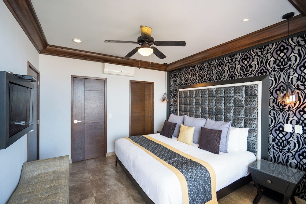 Resorts By Pinnacle 220 37/72