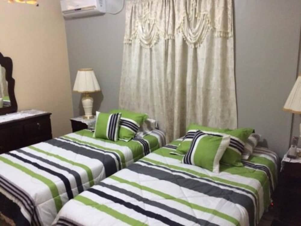 3 Bedrooms, Basic, House, 2 Queen and Twin Beds