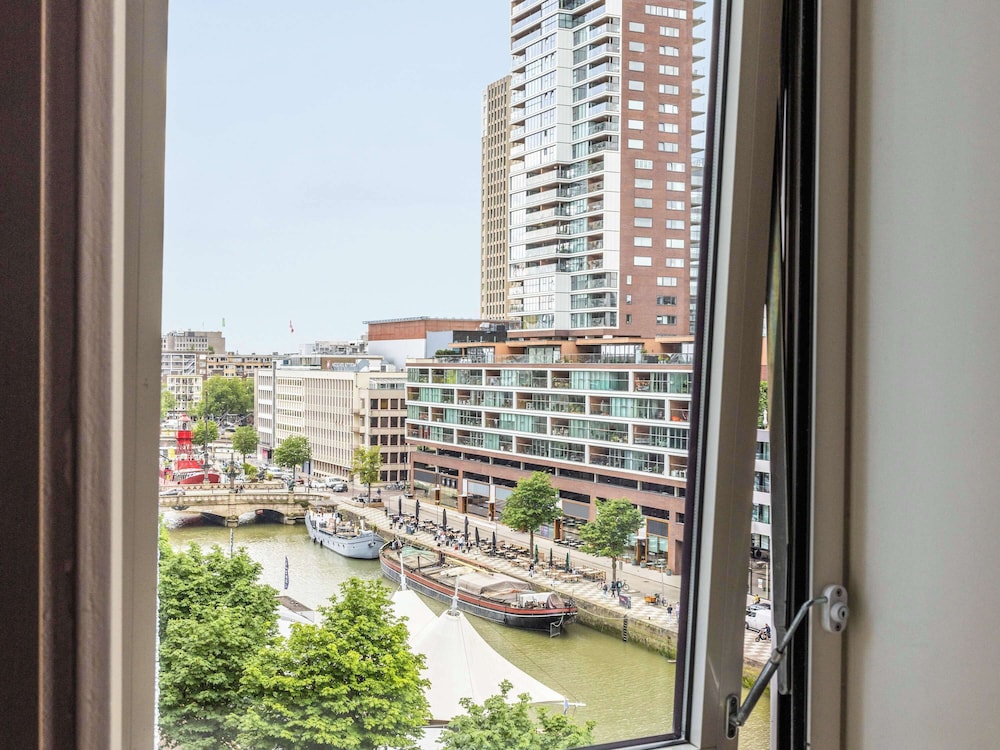 Ibis Rotterdam City Centre 59/64