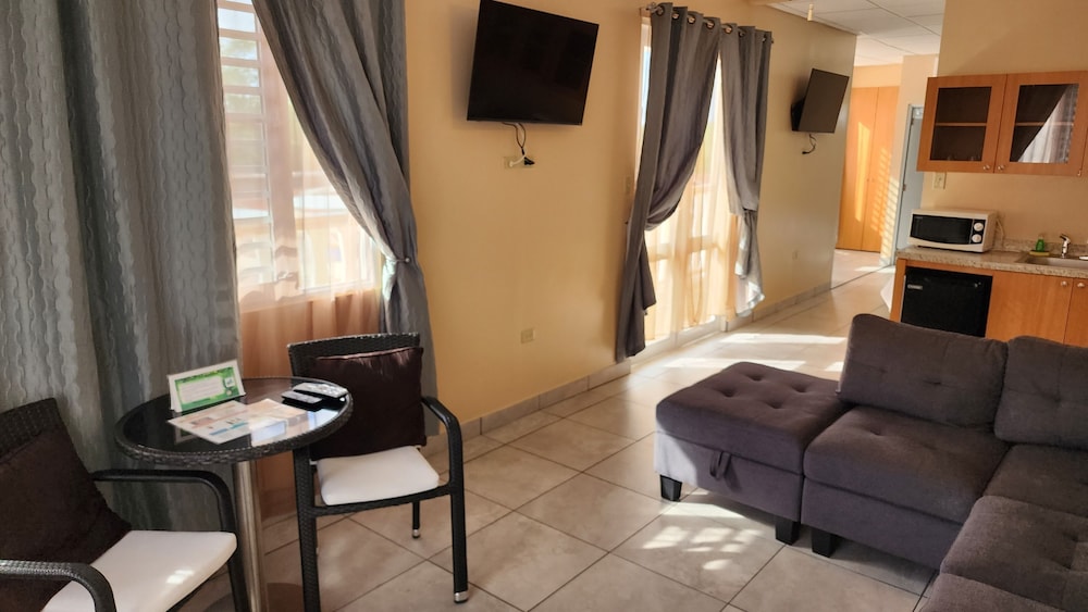 Combate Beach Resort Ex Parador 22/50