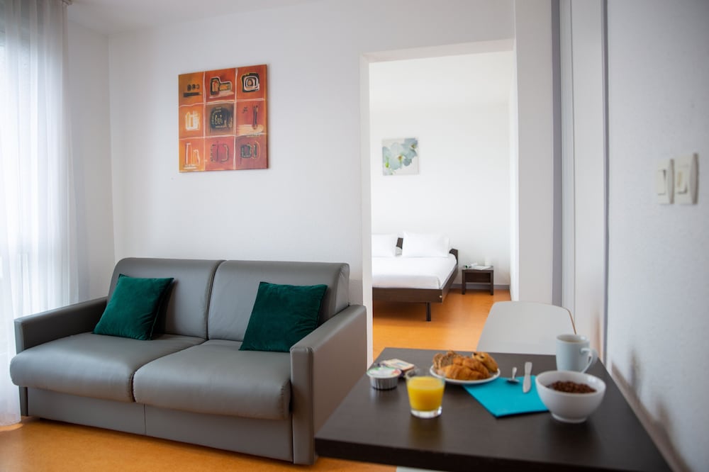 Comfort Aparthotel Besancon Hauts du Chazal 37/54