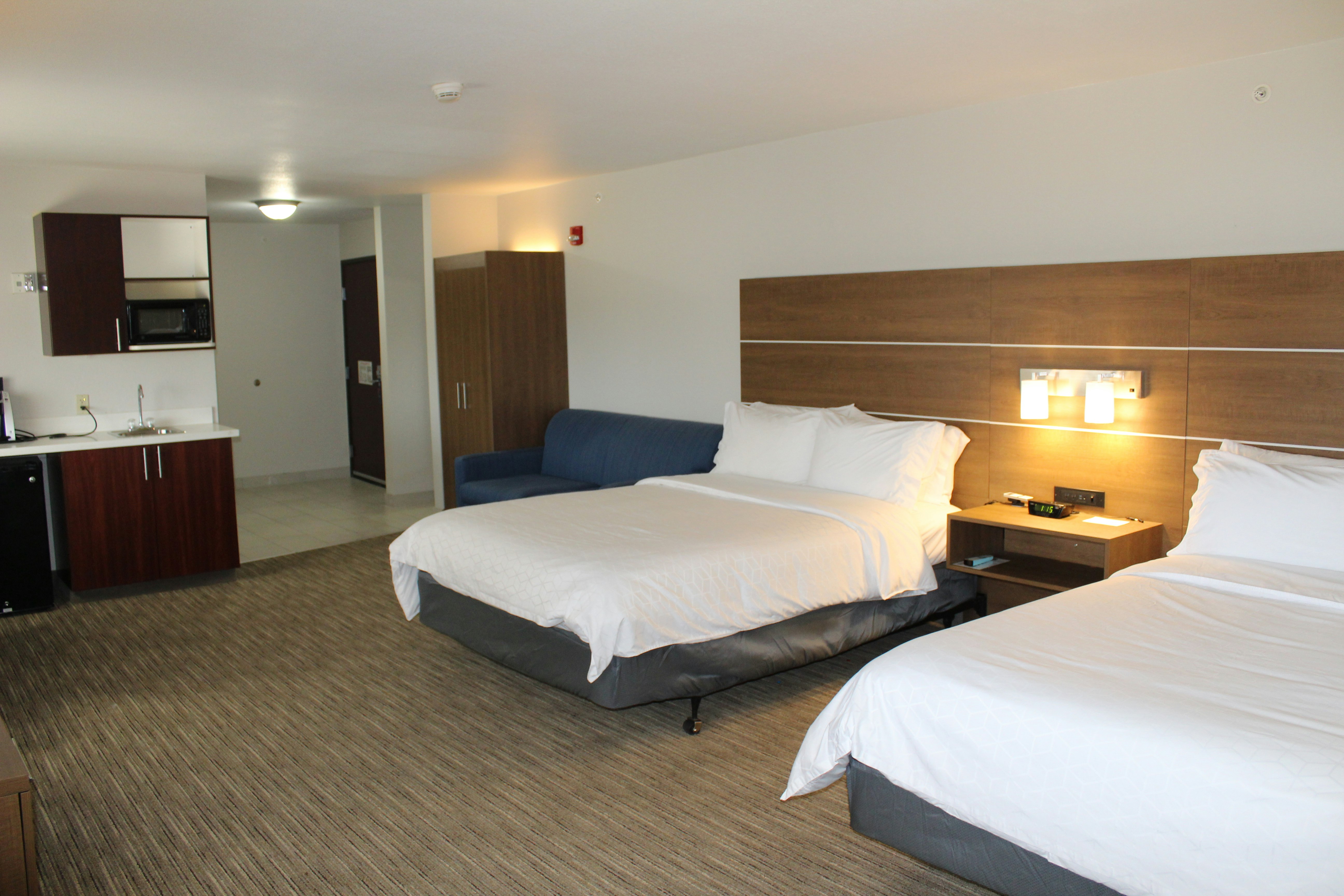 Holiday Inn Express Hotel And Suites Ponca City 10/50