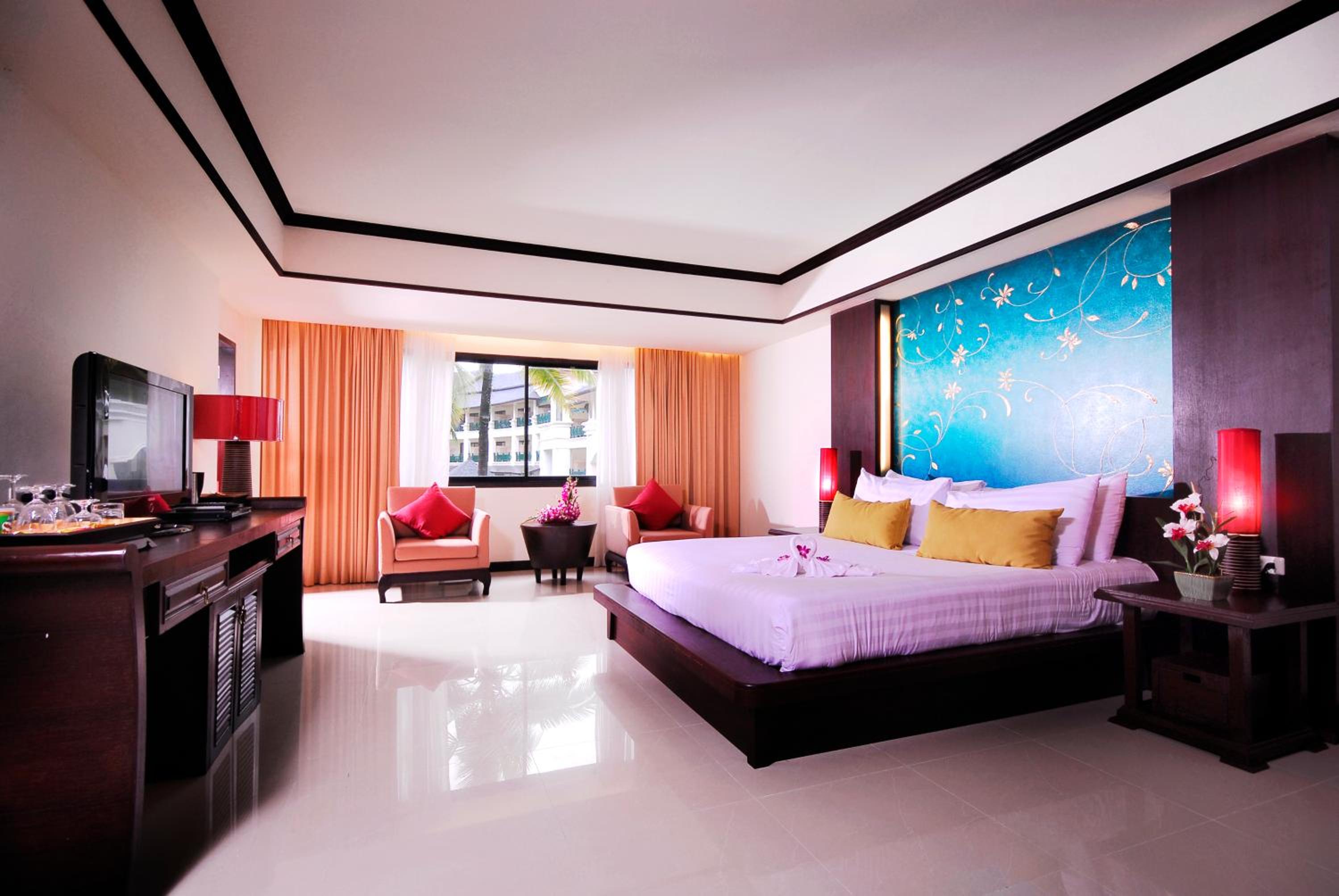 2 Bedrooms, Family Suite, Orchid