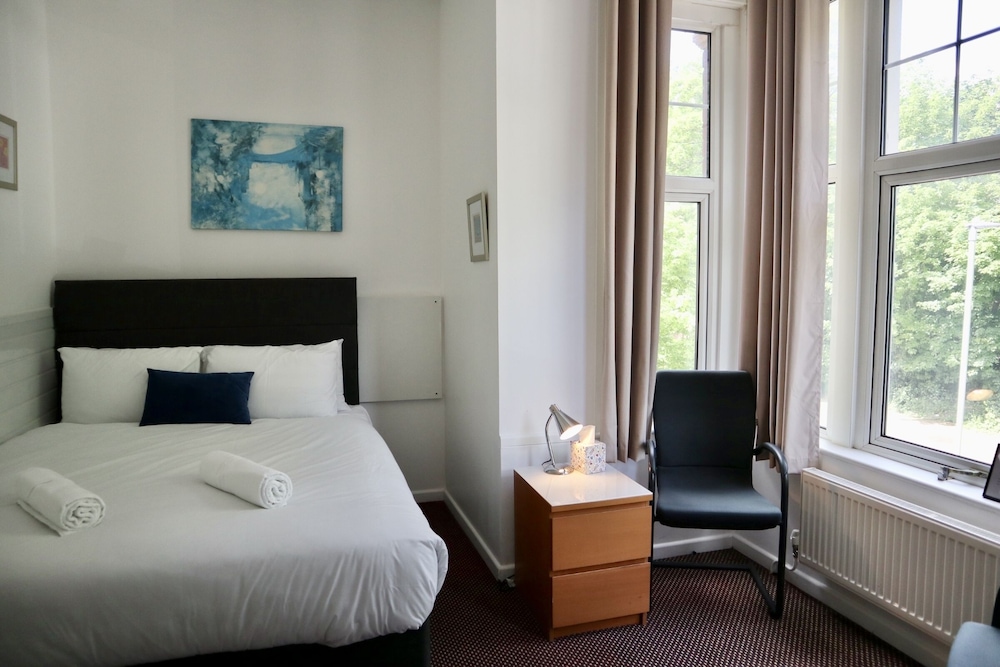 Standard, King Bed