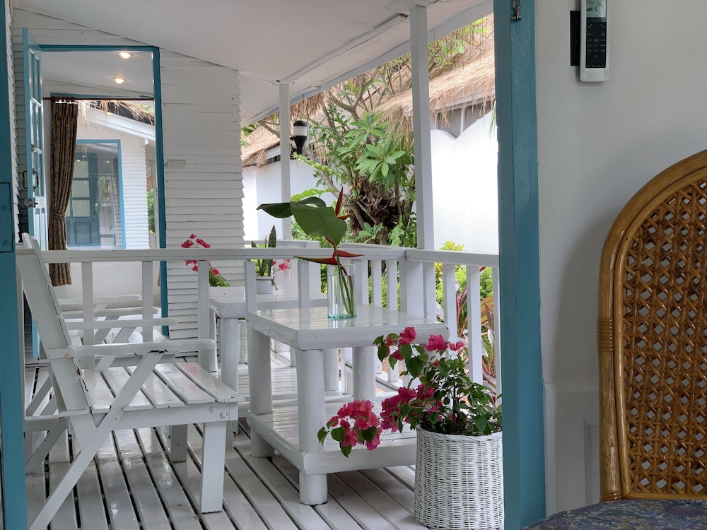 Sand Sea Beach Resort 7/46