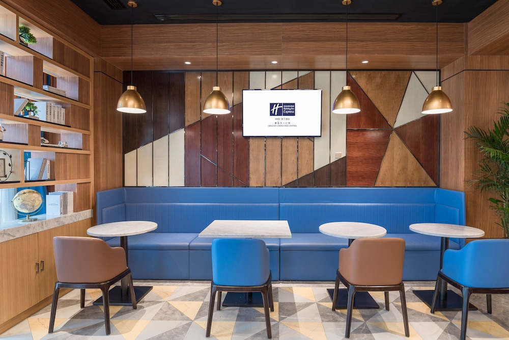 Holiday Inn Express Qingdao Chengyang Central 10/59