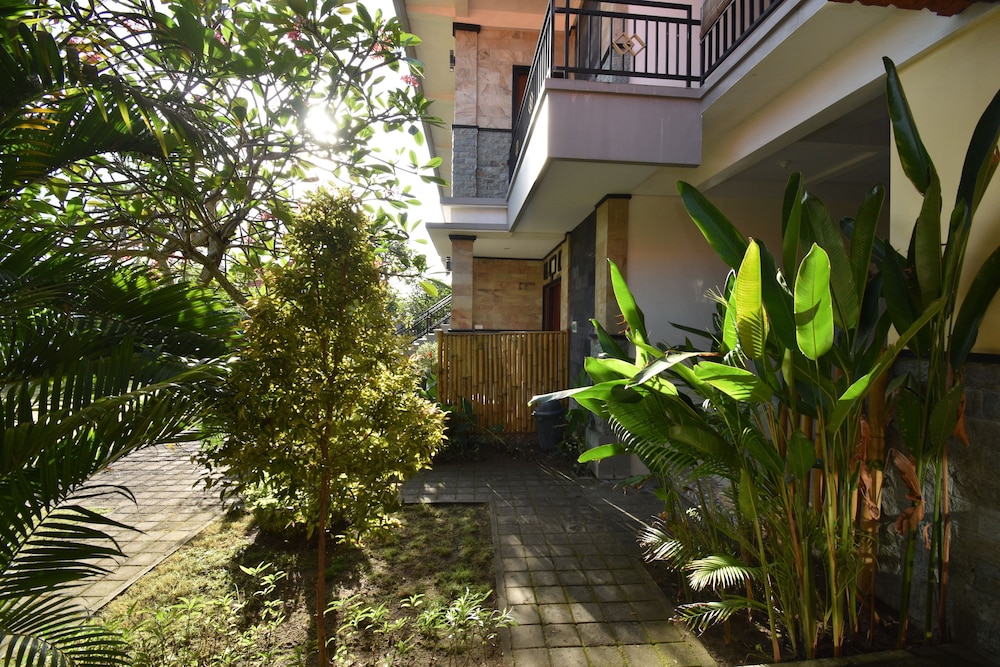 Hotel Arsa Santhi Nusa Penida 42/50
