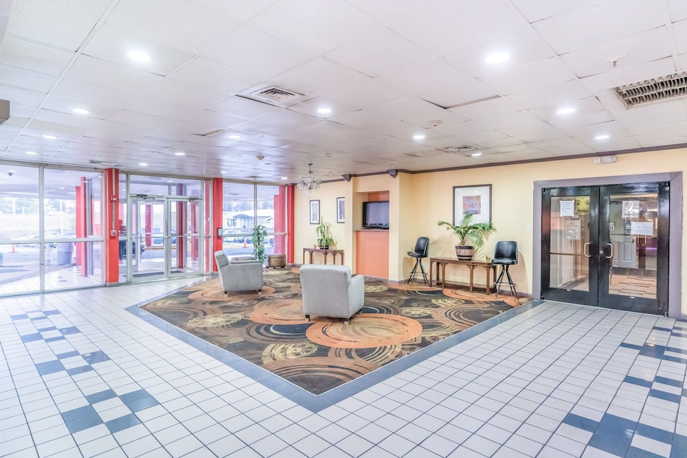 Real Value Inn 6/8