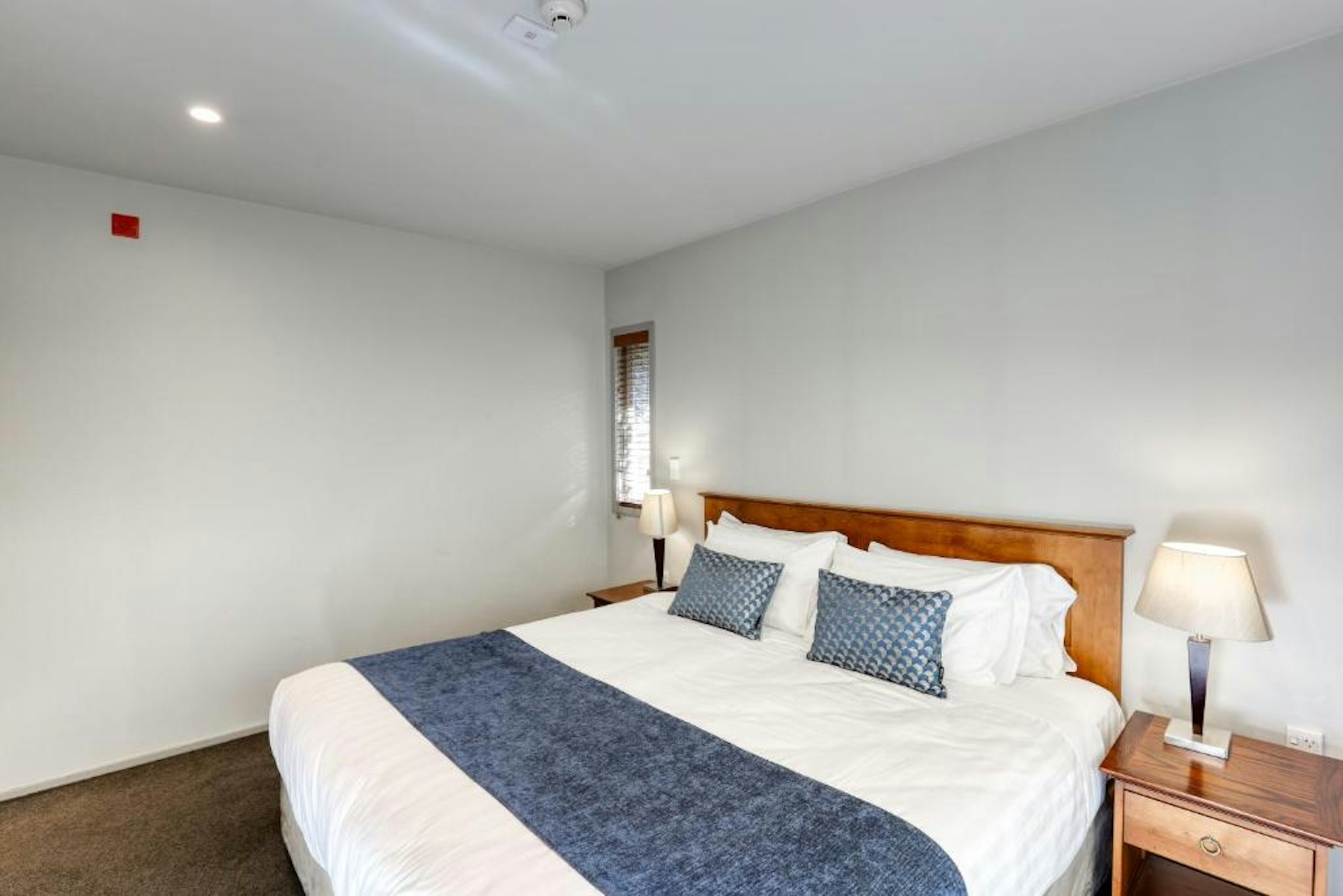 Garden Court Suites And Apartments 12/75