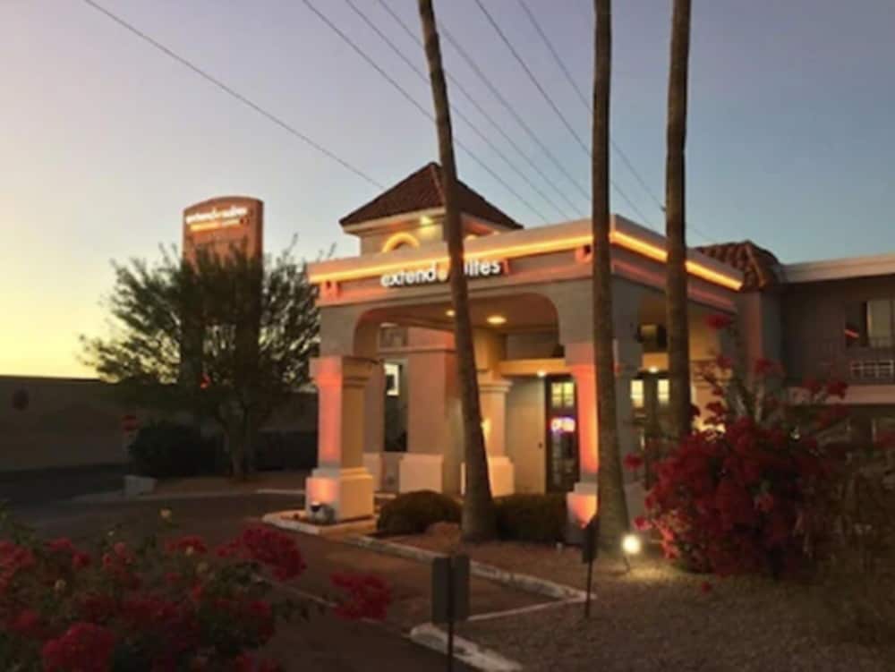 Extend A Suites Phoenix, AZ 7/55