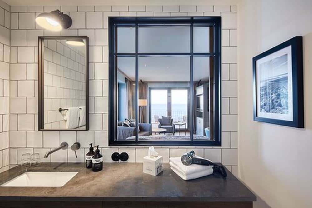 Lighthouse Hotel and SPA 47/50