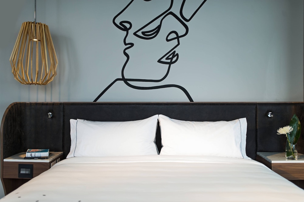 Renaissance Montreal Downtown Hotel 20/58