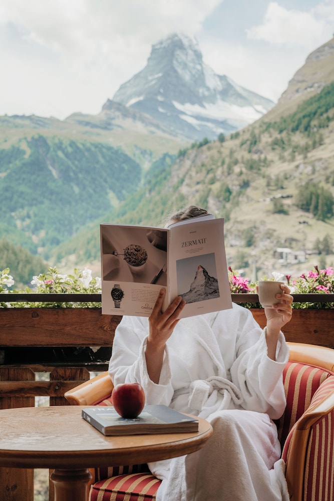 Chalet Hotel Schonegg 7/49