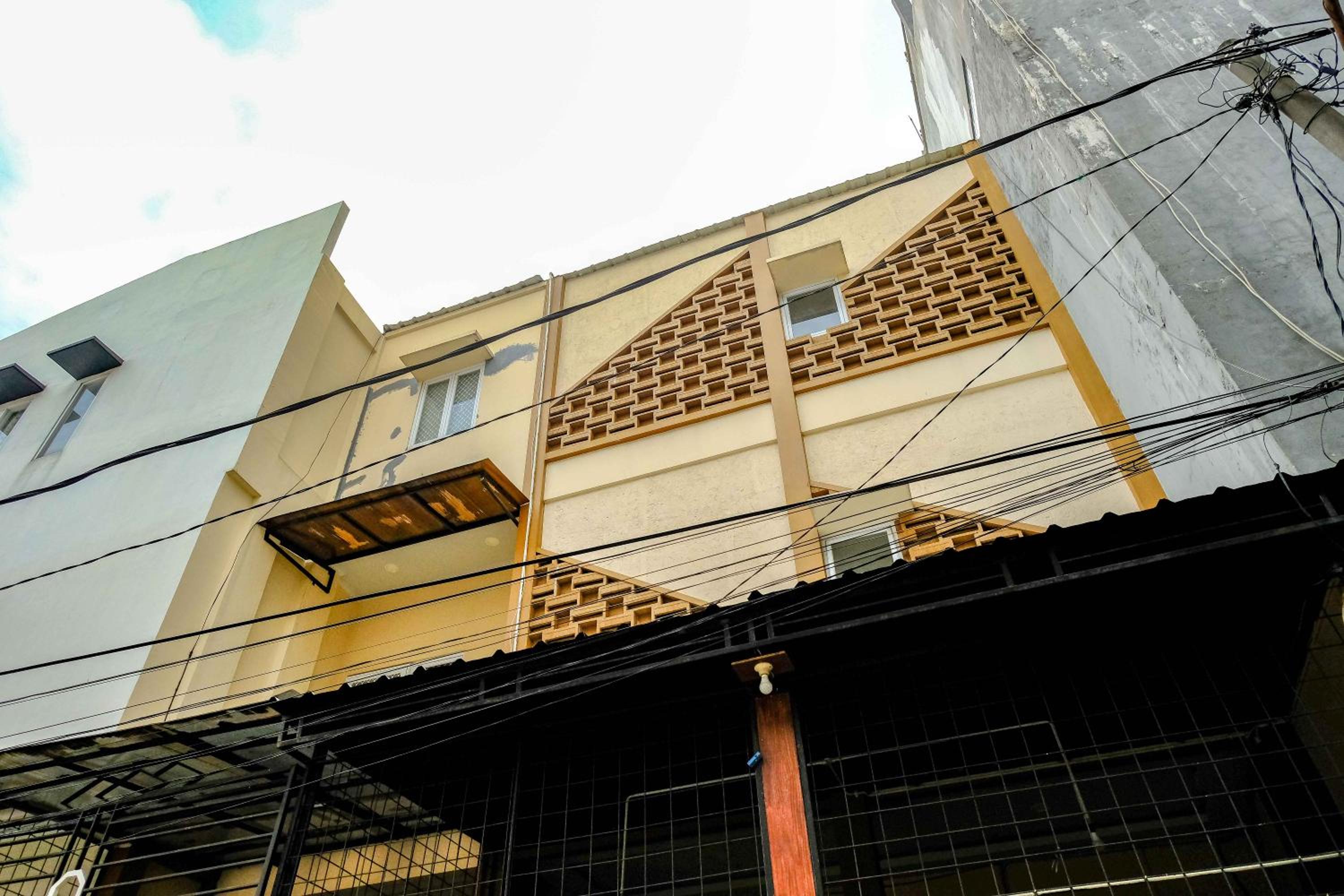Kamar Keluarga Syariah Cendrawasih 3/35