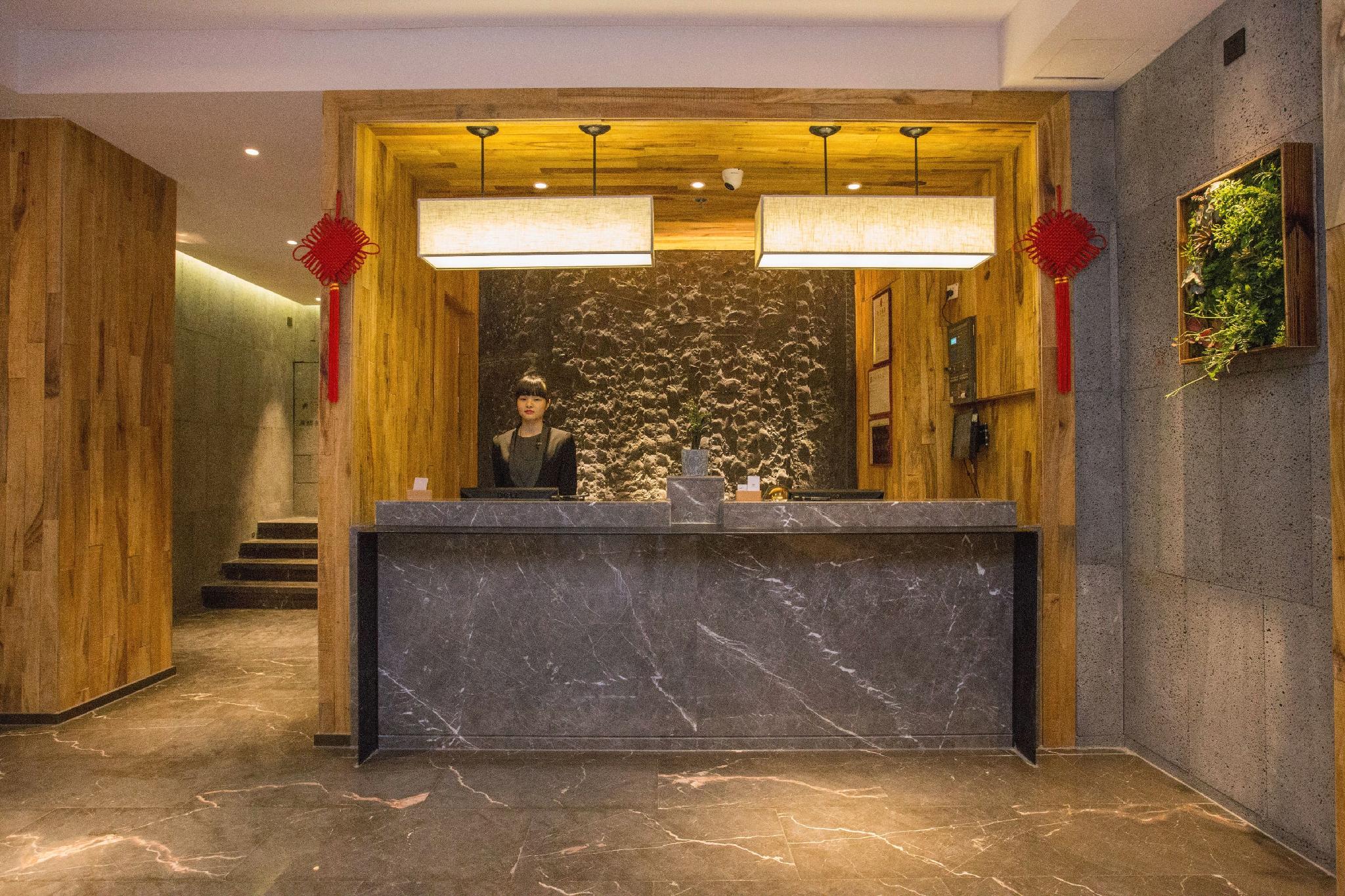 V8 Hotel Zi Yuan Gang 8/53