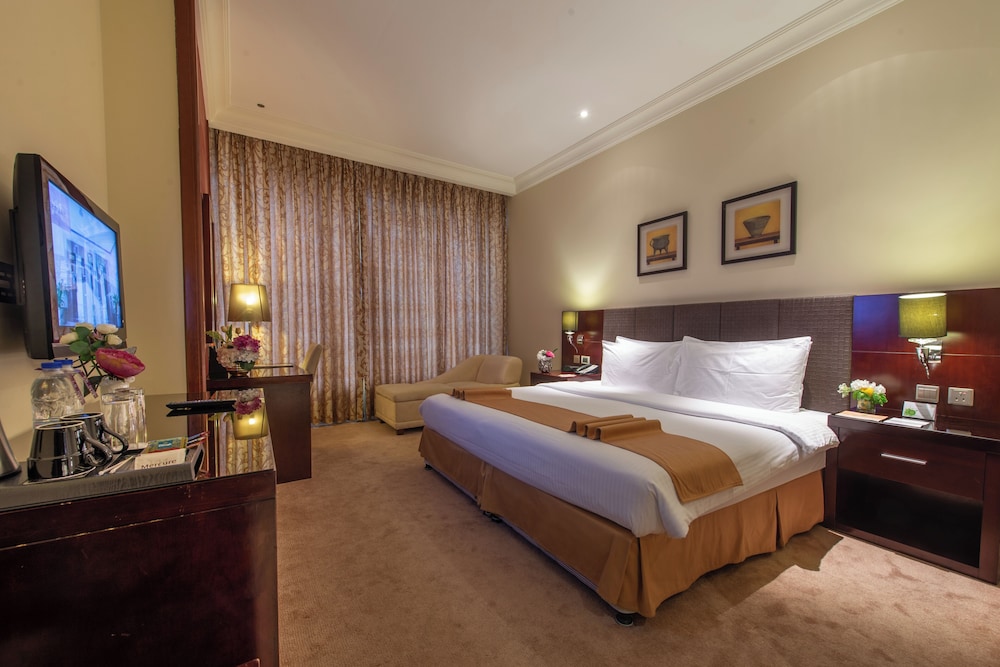 فندق كورب كورنيش الخبر(Corp Al Khobar Corniche Hotel) 19/57