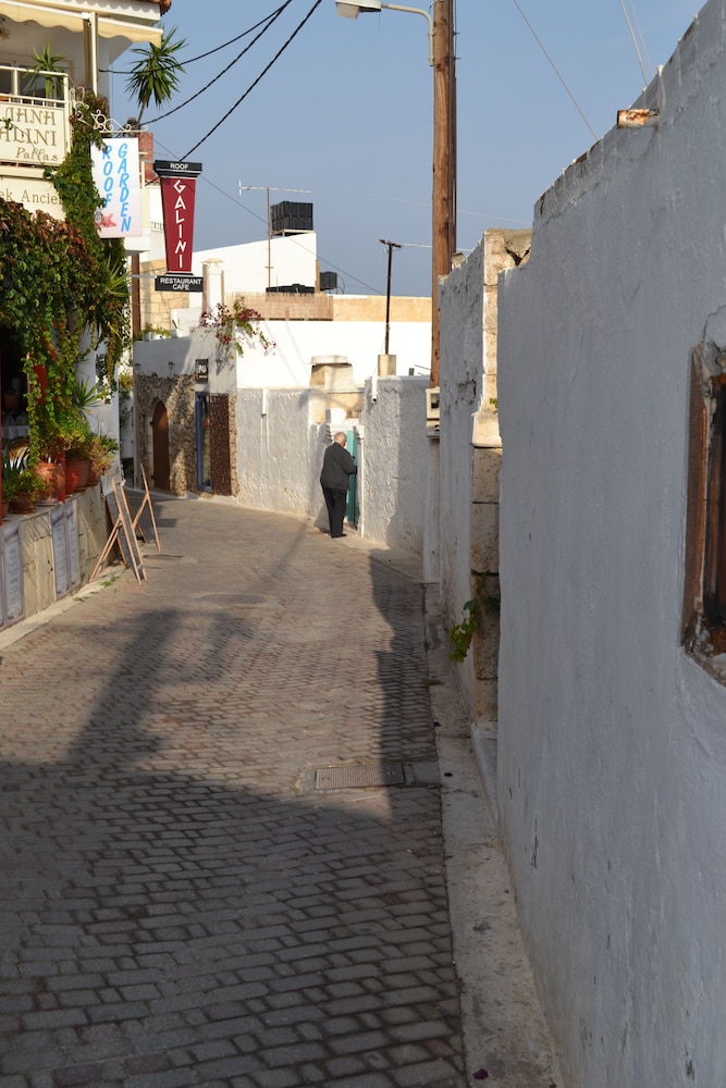 Creta Blue Boutique Hotel 40/48