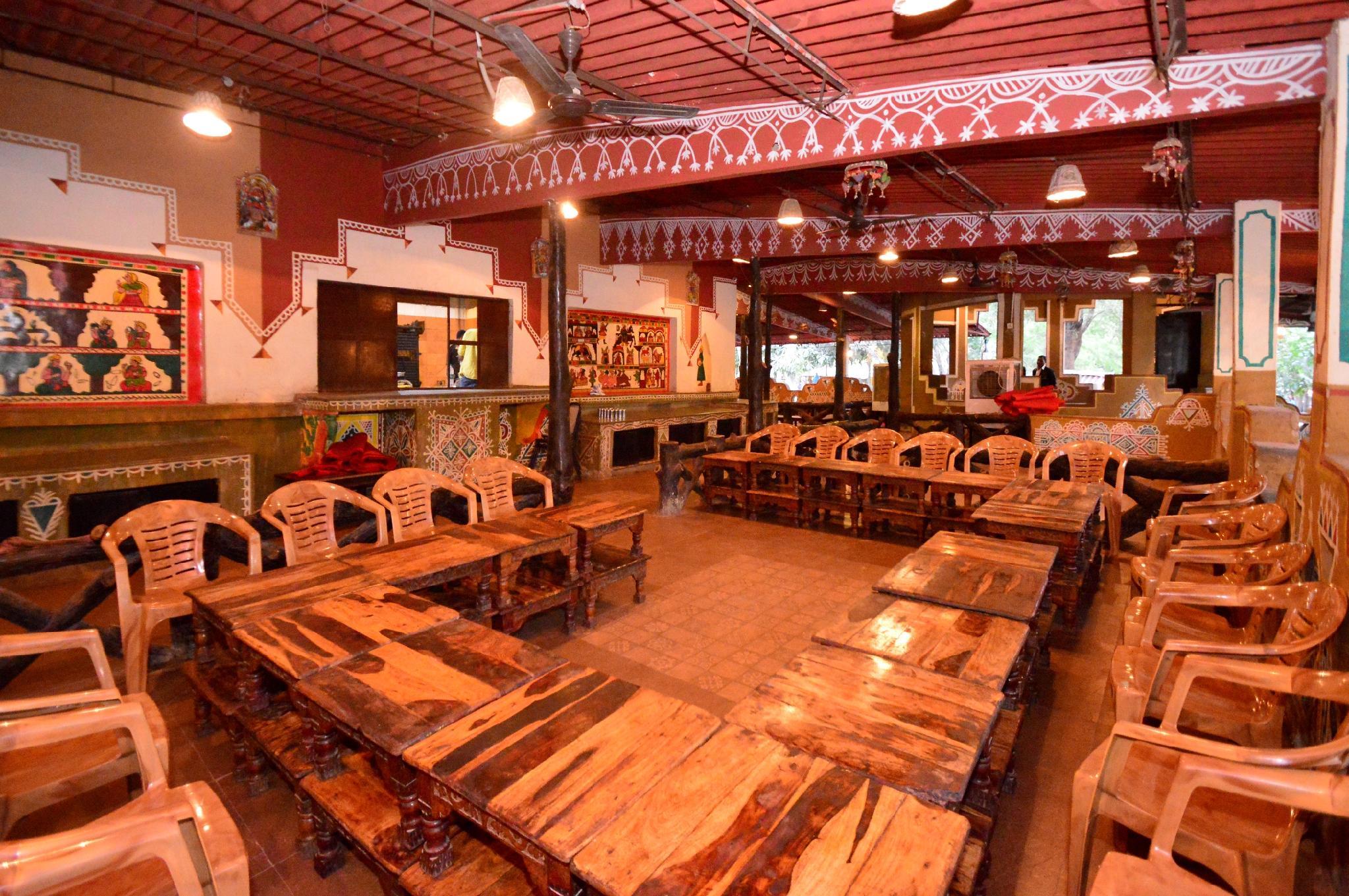 Chokhi Dhani Indore An Ethnic Village Resort 35/45