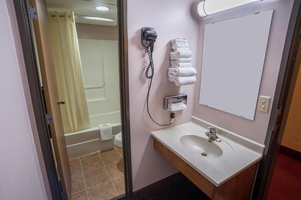 Prime Rate Inn 13/39