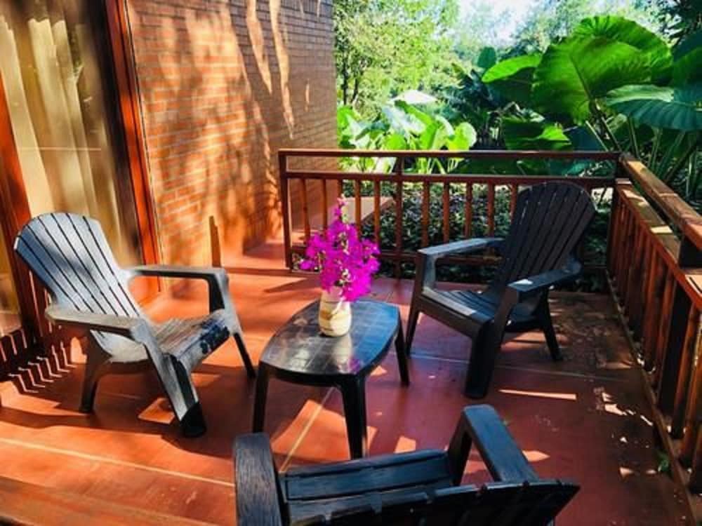 Raices Amambai Lodges 35/50