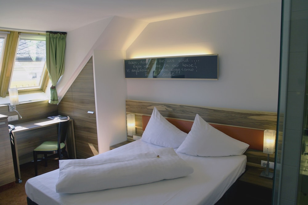 Hotel Goldener Adler, BW Signature Collection 11/63
