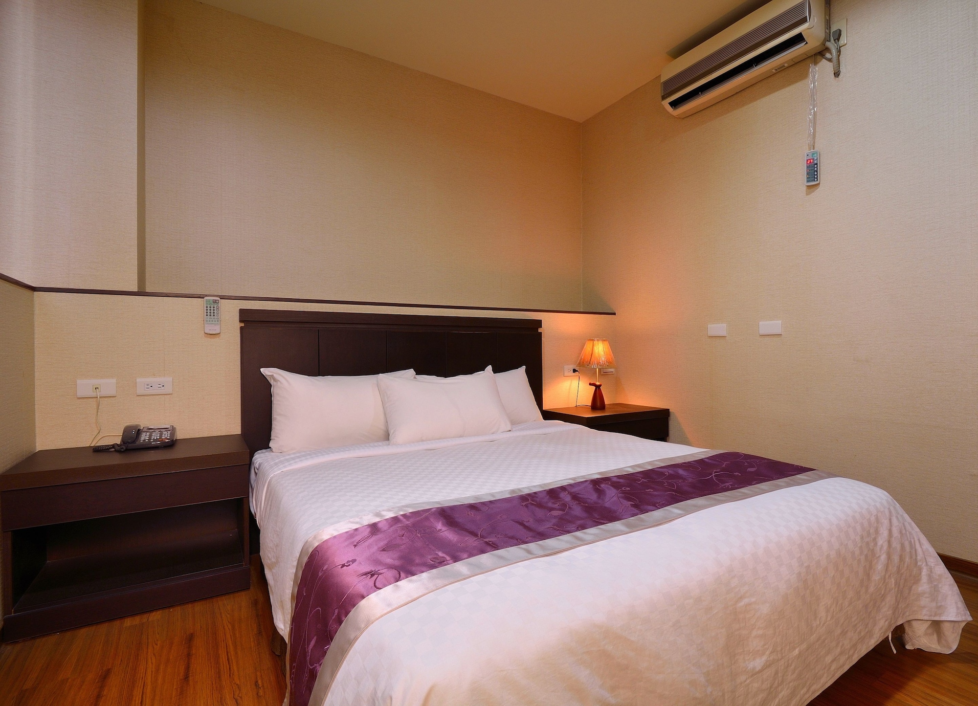 COMFORT, DOUBLE BED