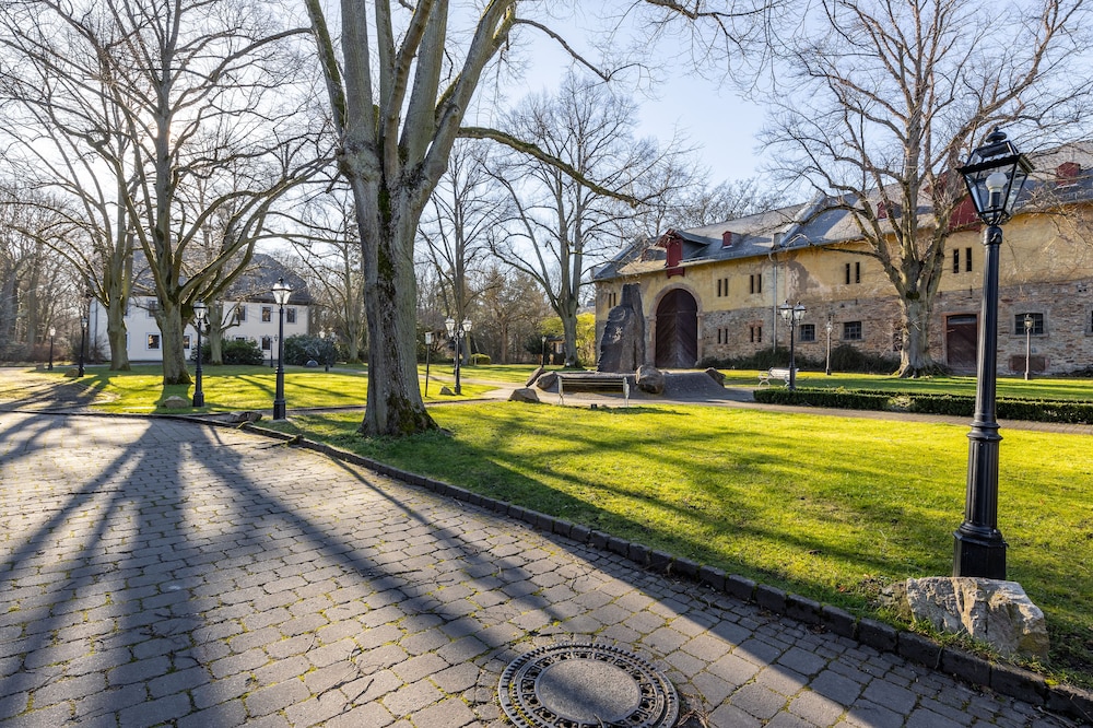 Jagdschloss Niederwald 43/50