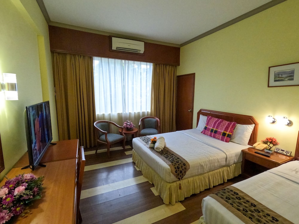 Hotel Sandakan 33/75
