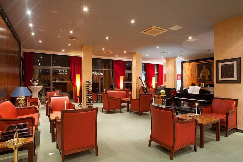 Hotel Rivijera 29/50
