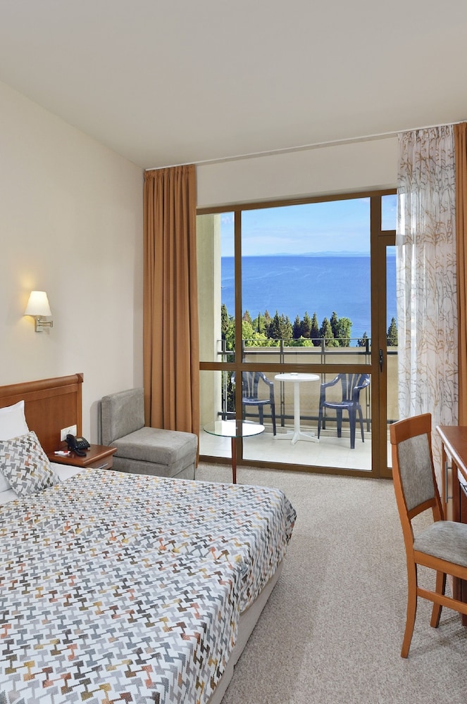 Sol Nessebar Bay All Inclusive 22/75