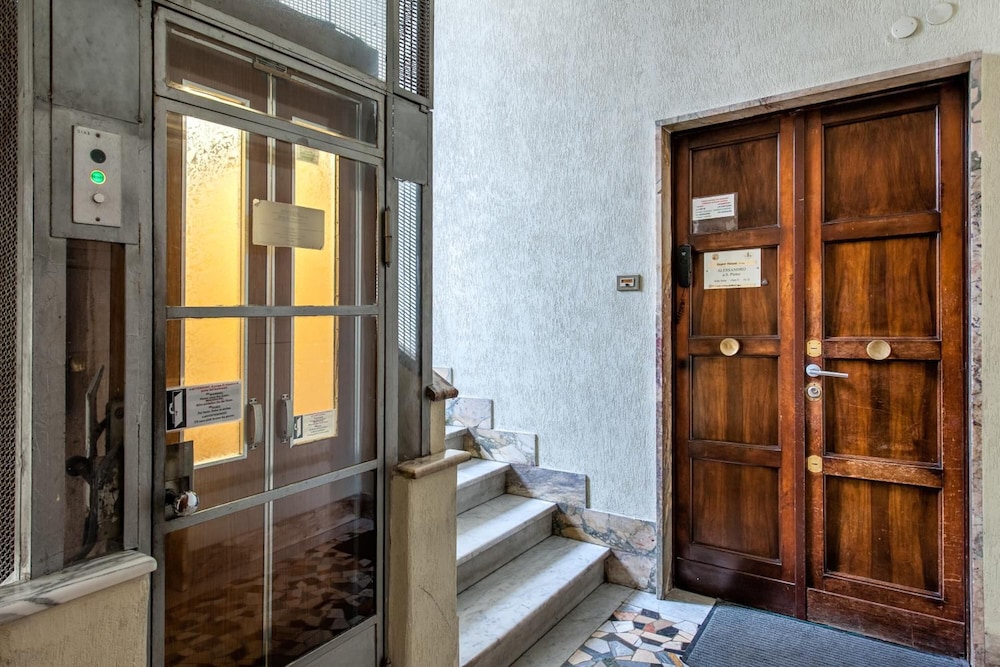 Alessandro A San Pietro Best Bed 32/33
