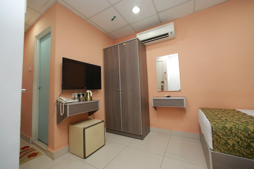 LaComme Inn 40/74