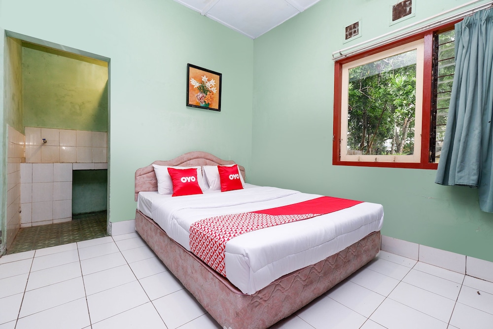 Deluxe, Double Bed