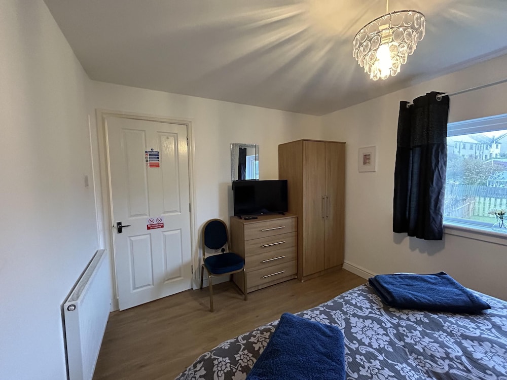 OYO Carleys House 24/31