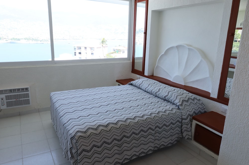 Hotel Aristos Acapulco 16/50