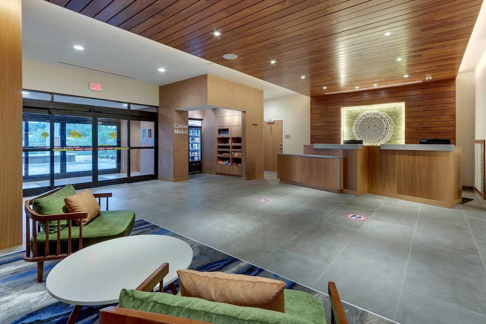 Fairfield Inn & Suites by Marriott Asheville Weaverville 9/44