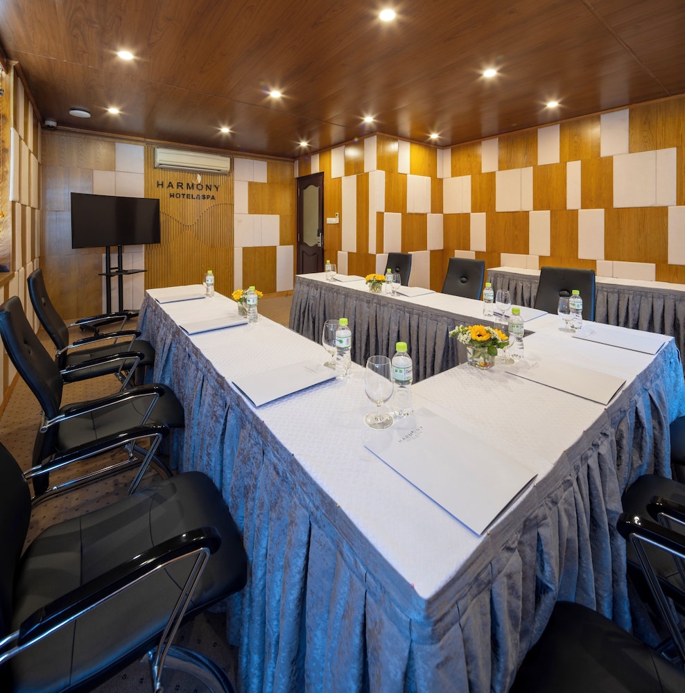 Harmony Saigon Hotel And Spa 35/45