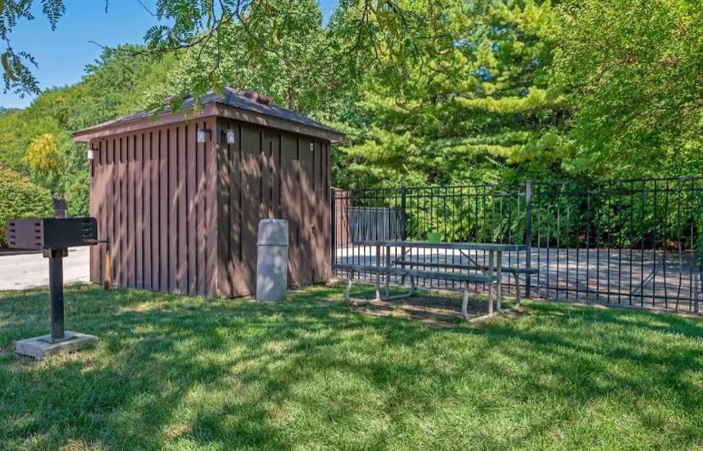 Studio 6 Corporate Extended Stay Indianapolis, IN - North Carmel 41/50