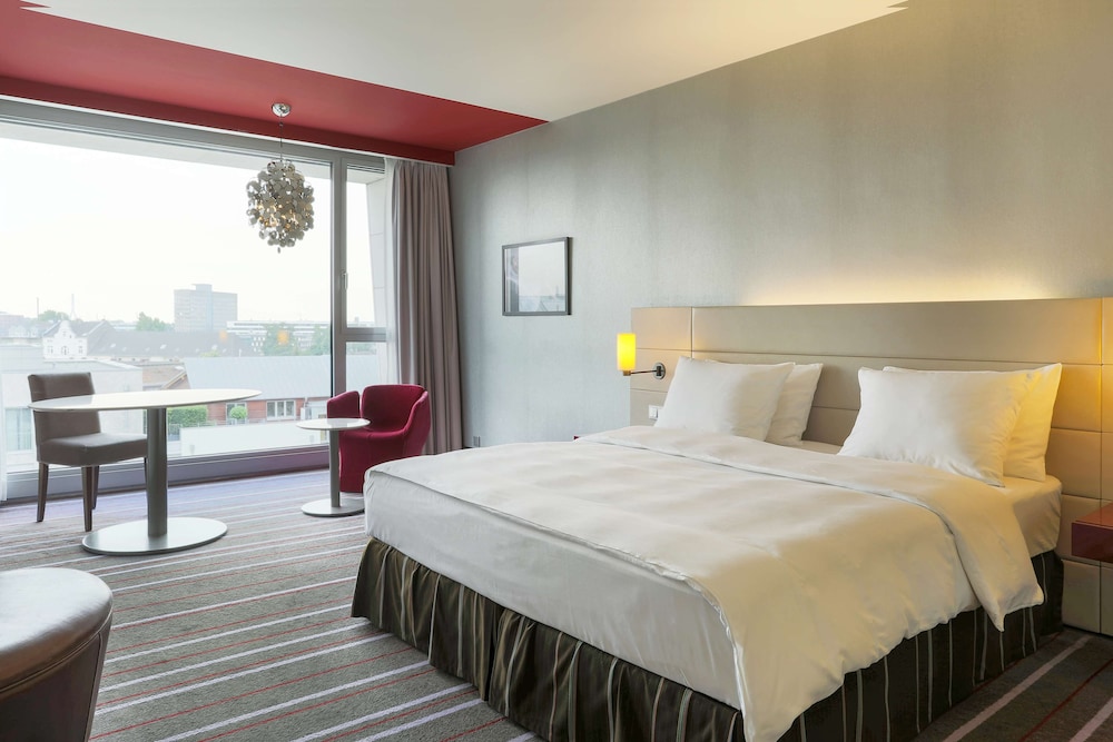 Radisson Blu Media Harbour Hotel Dusseldorf 19/68