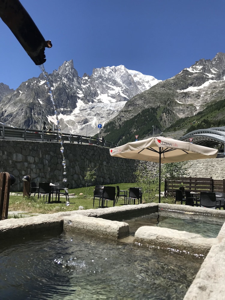 Shatush Hotel 35/50