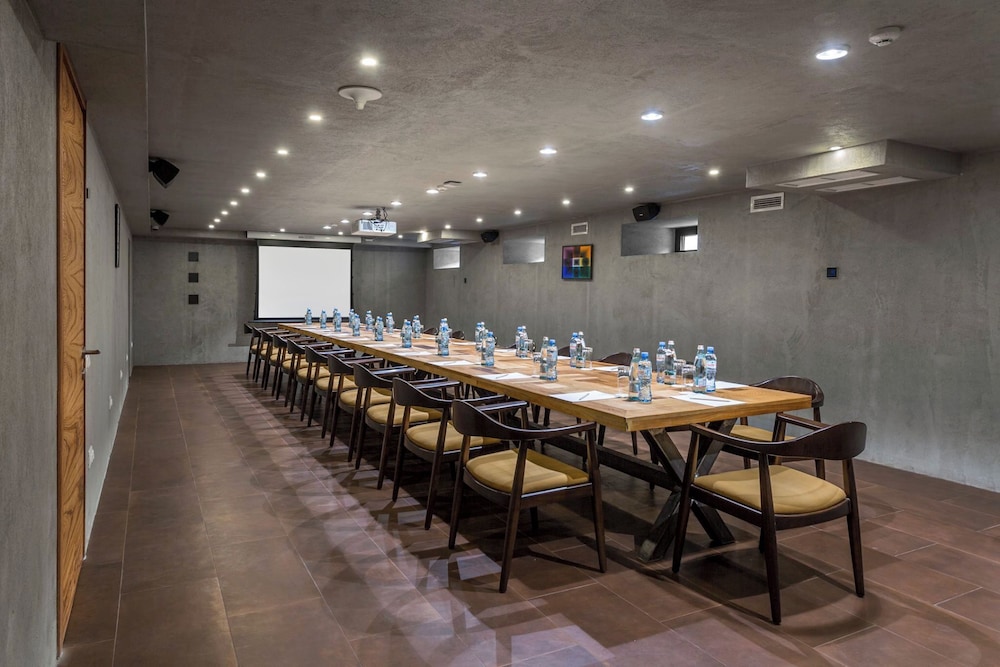 Iota Hotel Tbilisi 53/64