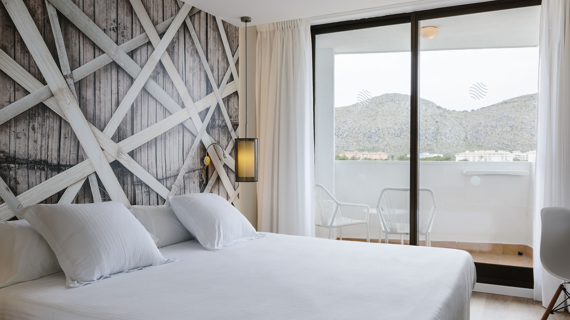 ROOM, DOUBLE OR TWIN BED, POOL VIEW, BALCONY